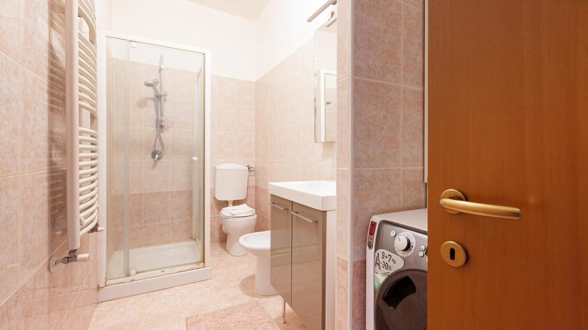 Milan Rogoredo - Bright Apartment 0*,