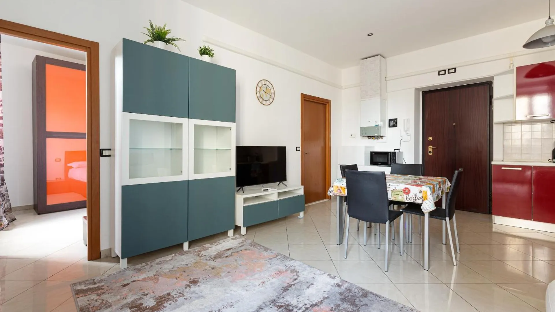 Milan Rogoredo - Bright Apartment
